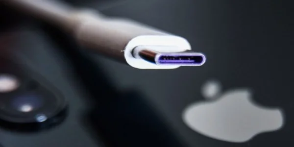 الأتحاد الأوروبي يتجه إلى تعميم منفذ USB-C اعتباراً من 2024